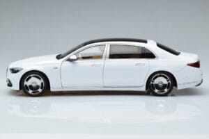 Mercedes Maybach S600 W222 V12 Biturbo Diamond Biały Almost Real 1:18 820116 Metal — zdjęcie 4 z 11