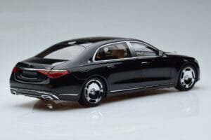 Mercedes Maybach S600 W222 V12 Biturbo Obsidian Czarny Almost Real 1:18 820115 Metal — zdjęcie 3 z 11
