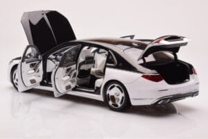 Mercedes Maybach S680 W223 Obsidian Czarny Diamond Biały Almost Real 1:18 820121 Metal — zdjęcie 4 z 7