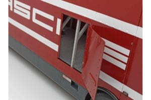 Mercedes O317 Porsche Transporter Czerwony CMR 1:18 CMR149 Metal — zdjęcie 10 z 12