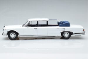 Mercedes 600 Pullman W100 Landaulet Biały KK-Scale 1:18 KKDC181184 Metal — zdjęcie 3 z 6