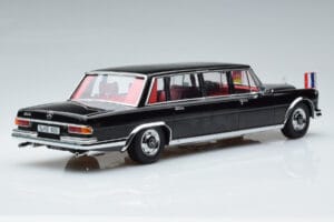Mercedes 600 Pullman W100 W. Brandt G. Pompidou KK-Scale 1:18 KKDC181134 Metal — zdjęcie 2 z 6