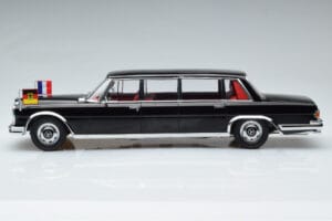 Mercedes 600 Pullman W100 W. Brandt G. Pompidou KK-Scale 1:18 KKDC181134 Metal — zdjęcie 3 z 6