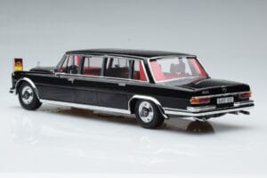 Mercedes 600 Pullman W100 W. Brandt G. Pompidou KK-Scale 1:18 KKDC181134 Metal — zdjęcie 5 z 6