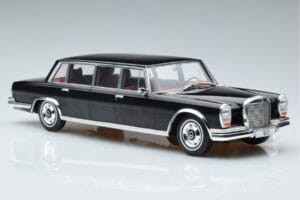 Mercedes 600 LWB Pullman W100 Czarny MCG 1:18 MCG18187 Metal — zdjęcie 4 z 6