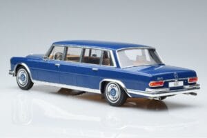 Mercedes S-Class 600 W100 LWB Pullman Ciemnoniebieski MCG 1:18 MCG18189 Metal — zdjęcie 5 z 6
