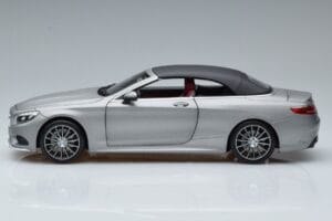 Mercedes S-Class A217 Kabriolet Szary Norev 1:18 B66960355 Metal — zdjęcie 4 z 8
