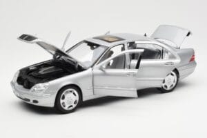 Mercedes S600 W220 Srebrny Metaliczny Norev 1:18 183810 Metal — zdjęcie 2 z 8