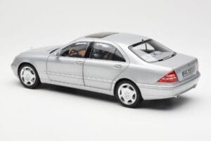 Mercedes S600 W220 Srebrny Metaliczny Norev 1:18 183810 Metal — zdjęcie 7 z 8
