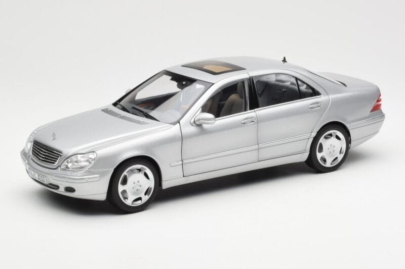 Mercedes S600 W220 Srebrny Metaliczny Norev 1:18 183810 Metal