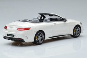 Mercedes AMG S63 A217 Kabriolet Diamond Biały GT Spirit 1:18 B66965712 Żywica — zdjęcie 2 z 6