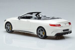 Mercedes AMG S63 A217 Kabriolet Diamond Biały GT Spirit 1:18 B66965712 Żywica — zdjęcie 5 z 6