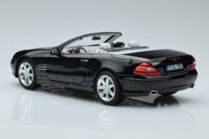 Mercedes SL500 R230 Czarny Norev 1:18 183840 Metal — zdjęcie 6 z 8