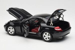 Mercedes SLK R171 Obsidian Czarny Metallic Minichamps 1:18 B66962319 Metal — zdjęcie 6 z 9