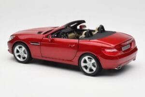 Mercedes SLK R172 Designo Zircon Czerwony Minichamps 1:18 B66960513 Metal — zdjęcie 7 z 8