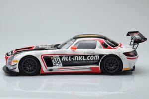 Mercedes SLS AMG GT3 Munnich Motorsport #38 M. Basseng / M. Winkelhock Champions FIA GT1 World Championship 2012 Minichamps 1 — zdjęcie 3 z 6