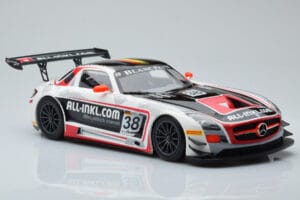 Mercedes SLS AMG GT3 Munnich Motorsport #38 M. Basseng / M. Winkelhock Champions FIA GT1 World Championship 2012 Minichamps 1 — zdjęcie 4 z 6