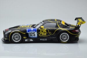 Mercedes SLS AMG GT3 Rowe Racing #125 Zehe / Bullitt / Renger / Hartung ADAC 24 Hours of Nurburgring 2013 Minichamps 1:18 151 — zdjęcie 3 z 6