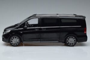 Mercedes V-Class W447 V260L Czarny Mercedes 1:18 QALCN89911150 Metal — zdjęcie 4 z 8