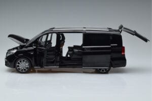 Mercedes V-Class W447 V260L Czarny Mercedes 1:18 QALCN89911150 Metal — zdjęcie 5 z 8