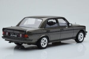 Mercedes W123 AMG 280 Szary Otto 1:18 OT750 Żywica — zdjęcie 2 z 6