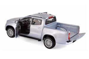 Mercedes X-Class Srebrny Norev 1:18 183420 Metal — zdjęcie 2 z 2