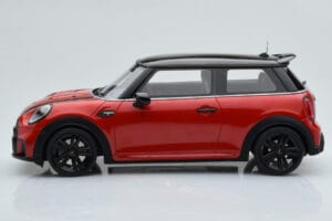 Mini Cooper S JCW F56 Czerwony Otto 1:18 OT984 Żywica — zdjęcie 3 z 6