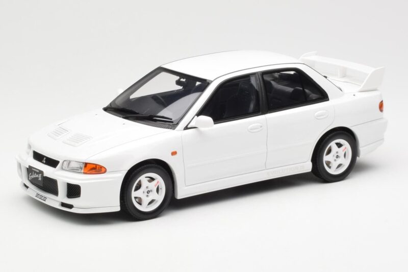 Mitsubishi Lancer Evo III Scotia Biały Otto 1:18 OT1065 Żywica