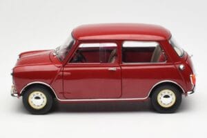 Morris Mini Minor Czerwony Kyosho 1:18 08964R Metal — zdjęcie 4 z 8