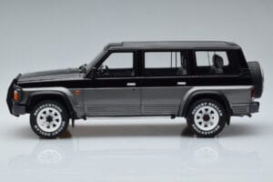 Nissan Patrol GR Y60 Szary Otto 1:18 OT993 Żywica — zdjęcie 3 z 6