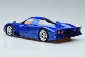 Nissan R390 GT1 Road Car GT Spirit 1:18 GT403 Żywica — zdjęcie 5 z 6
