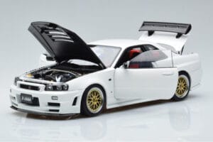 Nissan Skyline GT-R R34 Nismo Z-Tune Biały MotorHelix 1:18 M83407 Metal — zdjęcie 2 z 11