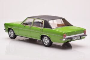 Opel Diplomat B Zielony Metaliczny MCG 1:18 MCG18337 Metal — zdjęcie 5 z 6