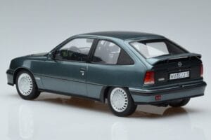Opel Kadett E GSi Niebieski Metalik Norev 1:18 183614 Metal — zdjęcie 5 z 6