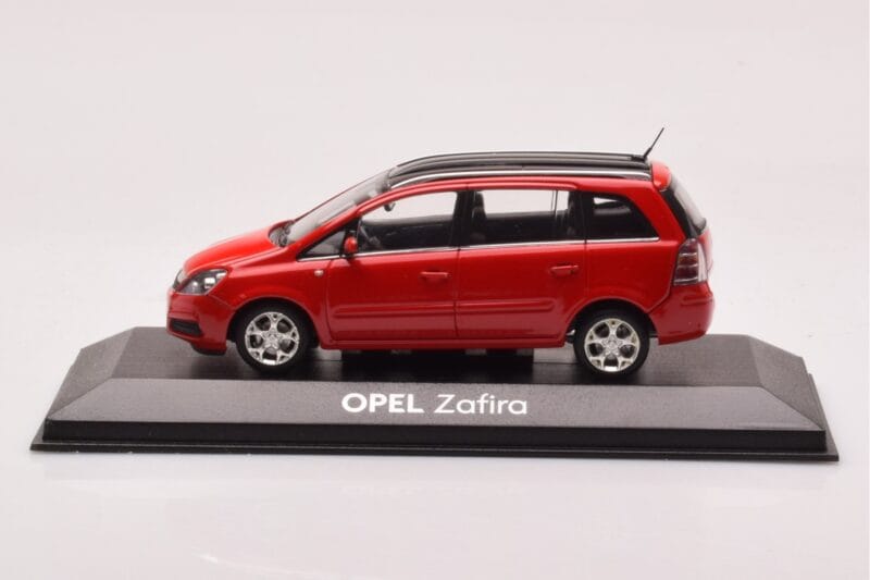Opel Zafira B OPC Czerwony Minichamps 1:43 400045300 Metal