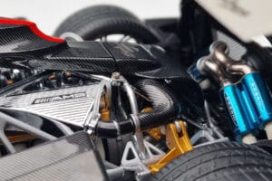 Pagani Zonda Cinque Biały Benny Almost Real 1:18 850601001 Metal — zdjęcie 10 z 12