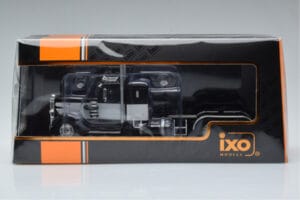 Peterbilt 350 Czarny IXO 1:43 TR114 Metal — zdjęcie 6 z 6