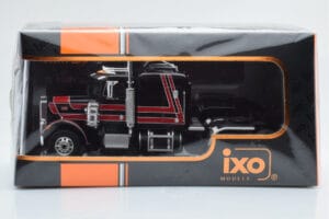 Peterbilt 359 Czarny Czerwony IXO 1:43 TR158 Metal — zdjęcie 4 z 4