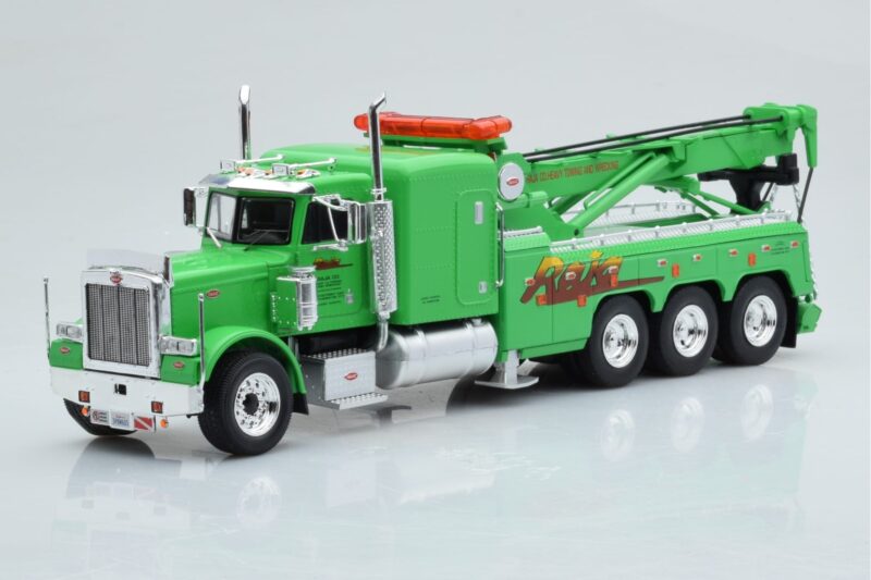 Peterbilt 359 Wrecker Road Service Zielony IXO 1:43 TTR031 Metal