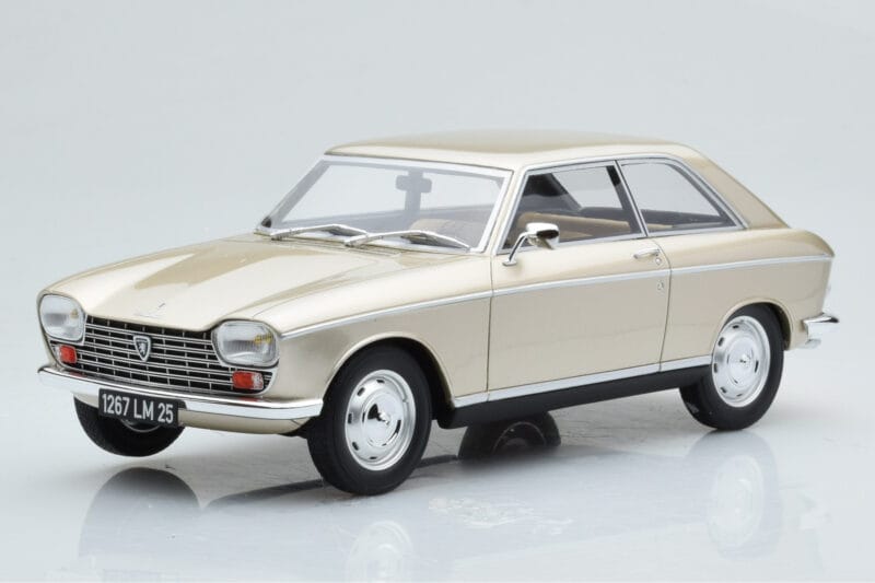Peugeot 204 Coupe Beżowy Otto 1:18 OT1024 Żywica