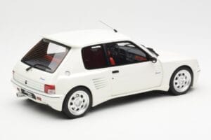 Peugeot 205 Dimma Biały Otto 1:18 OT681 Żywica — zdjęcie 2 z 6