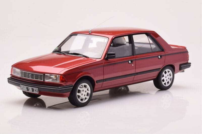 Peugeot 305 GTX Czerwony Plaisir Otto 1:18 OT1032 Żywica