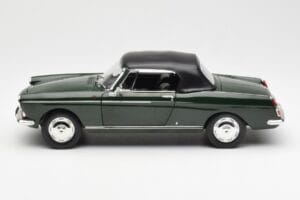 Peugeot 404 Kabriolet Antique Green Edycja Limitowana Norev 1:18 184829 Metal — zdjęcie 4 z 8
