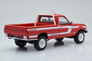 Peugeot 504 Dangel Pickup Czerwony Otto 1:18 OT436 Żywica — zdjęcie 2 z 6