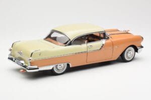 Pontiac Star Chief Hardtop Czerwony Biały Sun Star 1:18 5043 Metal — zdjęcie 3 z 8