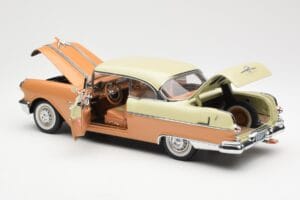 Pontiac Star Chief Hardtop Czerwony Biały Sun Star 1:18 5043 Metal — zdjęcie 5 z 8
