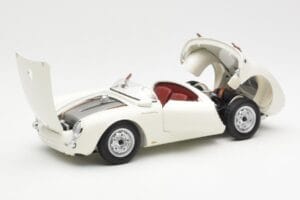 Porsche 550 Spyder 70 Years Edition Biały Schuco 1:18 450033300 Metal — zdjęcie 2 z 8