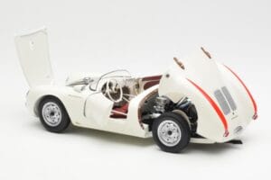 Porsche 550 Spyder 70 Years Edition Biały Schuco 1:18 450033300 Metal — zdjęcie 5 z 8