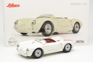 Porsche 550 Spyder 70 Years Edition Biały Schuco 1:18 450033300 Metal — zdjęcie 8 z 8