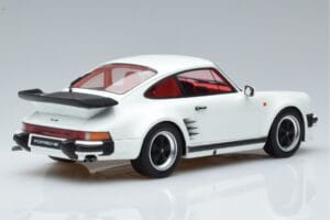 Porsche 911 930 Turbo S Grand Prix White GT Spirit 1:18 GT786 Żywica — zdjęcie 2 z 6